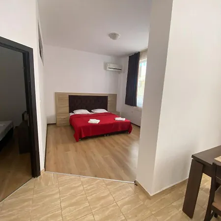 Sunrise Apartments, Apartamento