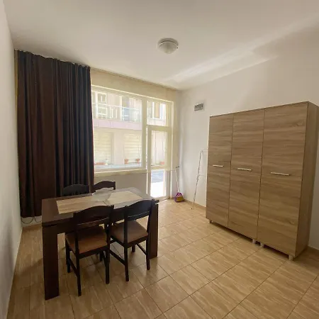 아파트 Sunrise Apartments, *