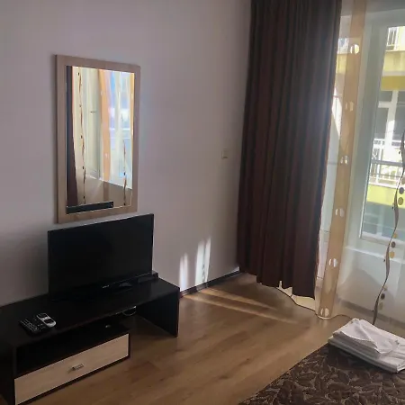 Sunrise Apartments, Апартаменты Поморие