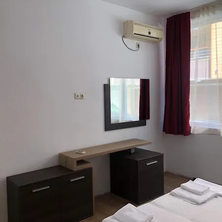 Апартамент Sunrise Apartments, *