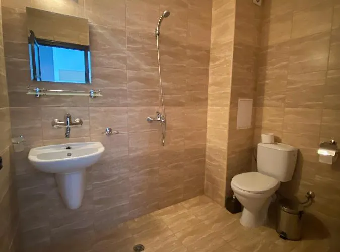 Sunrise Apartments, Apartamento *